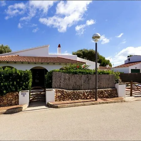 Villa Rocas * Cala'N Bosch (Menorca)